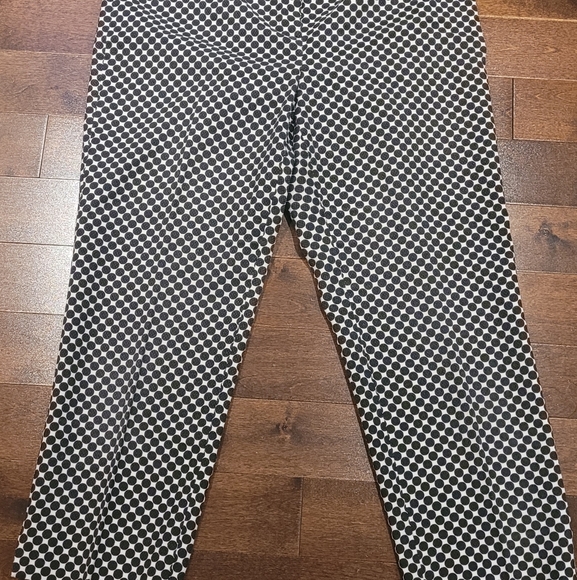 Capri pants - Picture 4 of 4